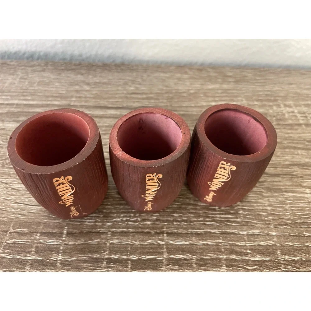 Disney Cruise Line Wonder Hawaiian Inaugural Sailing Resin Napkin Rings Set of 3